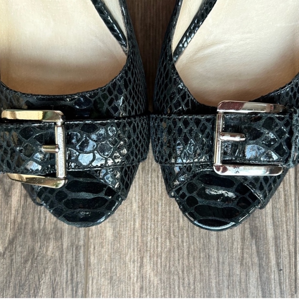 Michael x Michael Kors Black Leather Peep Toe Heels | 9 - Picture 3 of 10